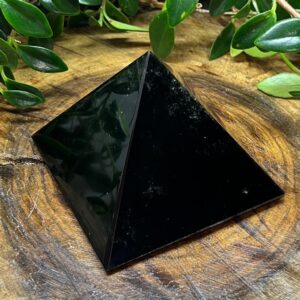 Pirâmide de Obsidiana – 352g