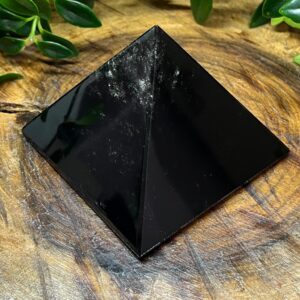 Pirâmide de Obsidiana – 352g