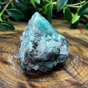 Pedra Bruta de Esmeralda – 203g