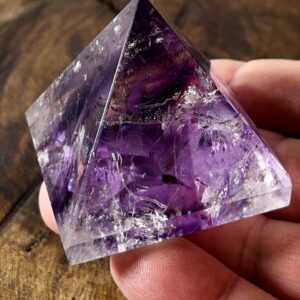 Pirâmide de Ametista – 103g