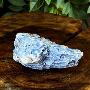 Pedra Bruta de Cianita Azul – 279G