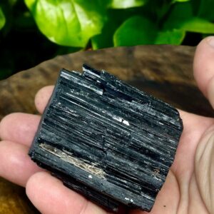 Pedra Bruta de Turmalina Negra – 249g