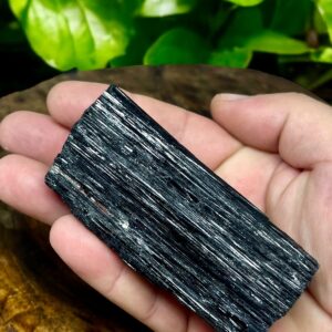 Pedra Bruta de Turmalina Negra – 216g