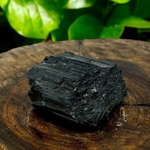 Pedra Bruta de Turmalina Negra – 277g